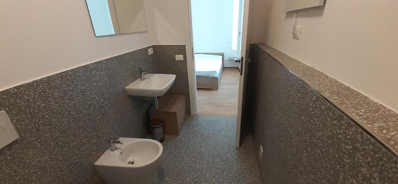La Casa Gialla Del Ristoro Agricolo Vecchiano Eksteriør billede