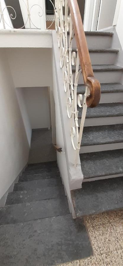 La Casa Gialla Del Ristoro Agricolo Vecchiano Eksteriør billede